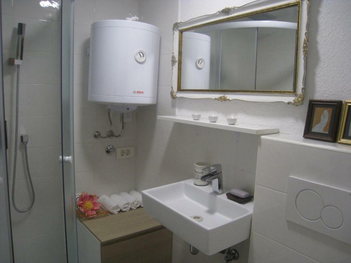 Millenca Apartment Izola Εξωτερικό φωτογραφία
